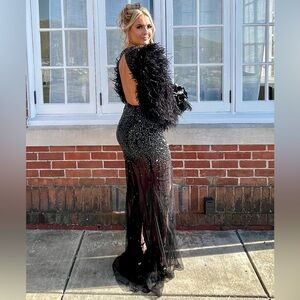 🔥PROM SEASON DRESS‼️ BEADED FEATHER SLEEVES GOWN |JOVANI sz 4 STRETCHY